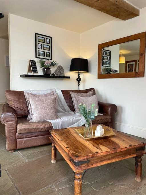 Daisy Cottage Keighley Bagian luar foto